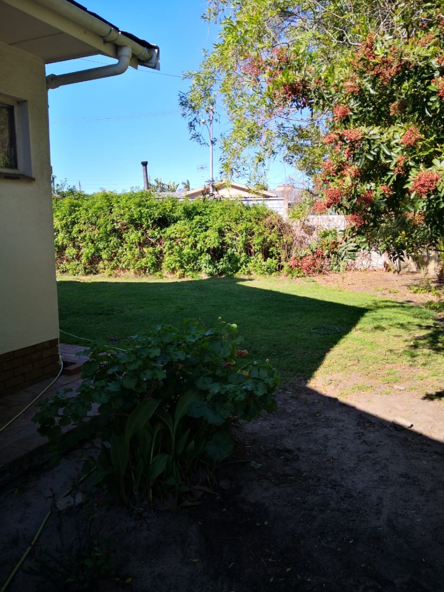 To Let 4 Bedroom Property for Rent in Chrismar Western Cape